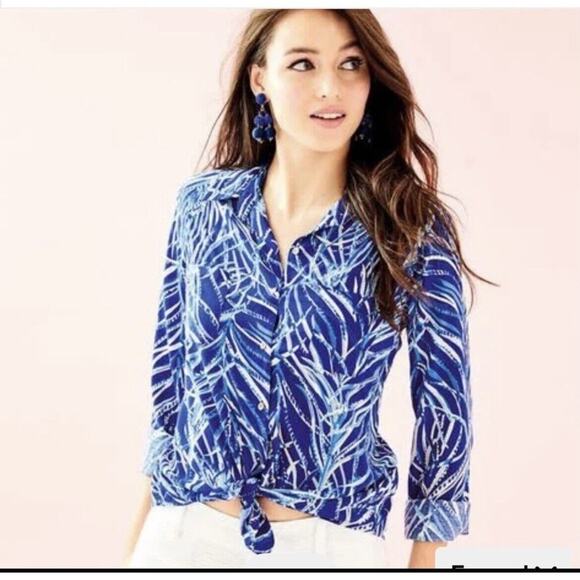 LILLY PULITZER Sea View Voile Button Down Shirt Rayon Blouse Blue‎ White Sz S - Picture 1 of 10
